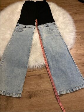 Fancy Dream Black tights top half Light Wash denim Flare Jeans Light Wash Flare